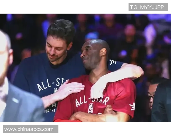 科比退役：湖人传奇的谢幕与篮球历史的永恒印记